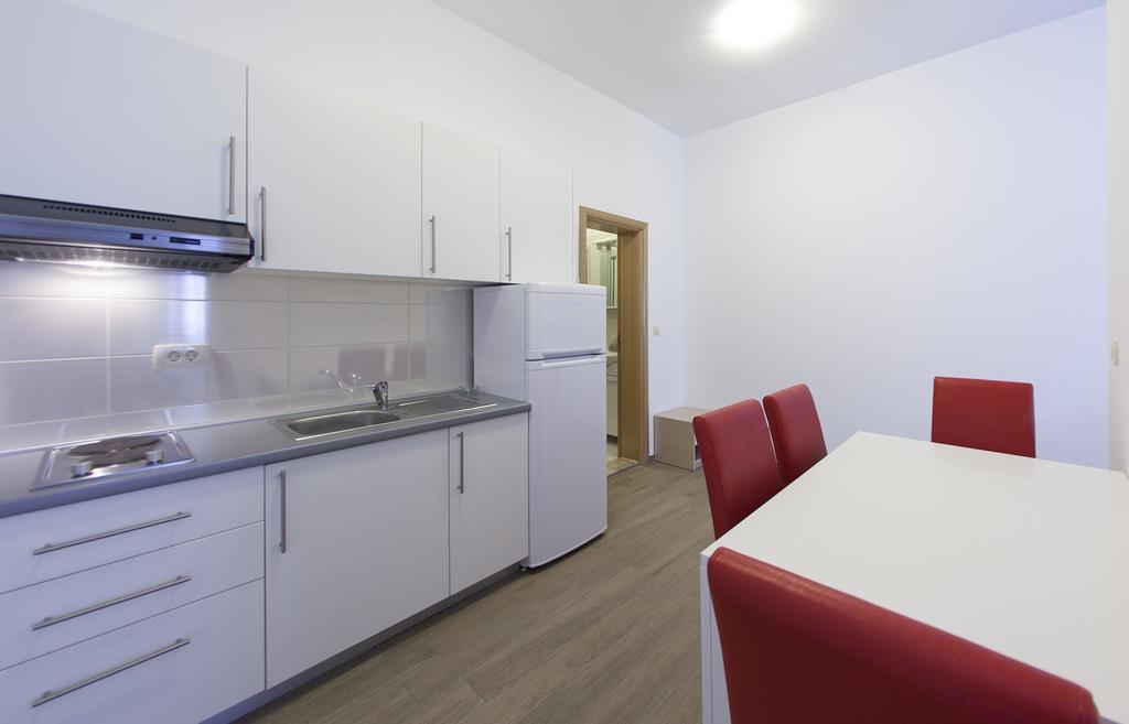 Apartment Klara Baska Voda